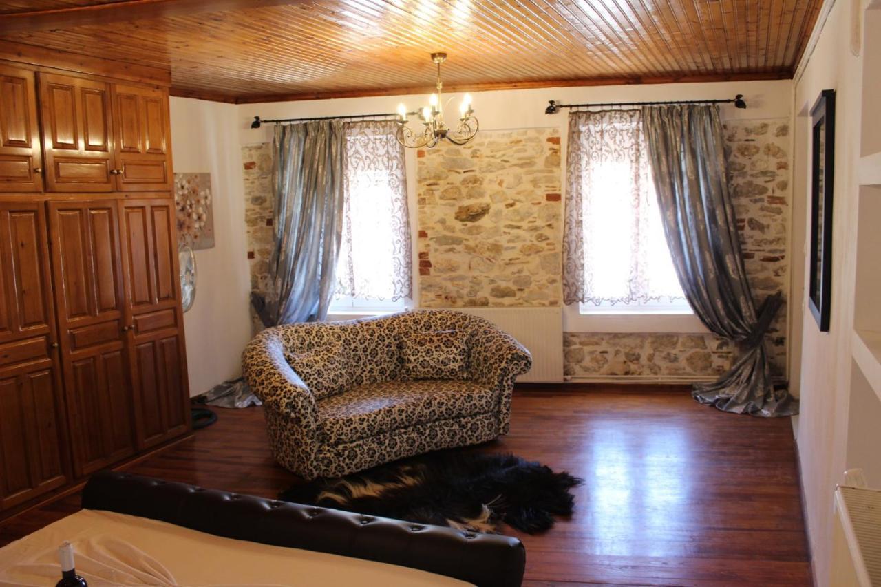 Kiratsos House Villa Skiathos by Eksteriør billede