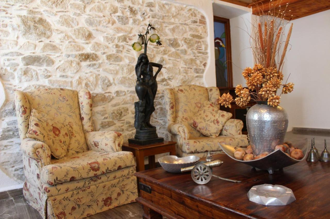 Kiratsos House Villa Skiathos by Eksteriør billede